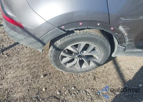 2015 Kia Sportage Lx z USA, uszkodzony, nr VIN KNDPB3AC1F7787043